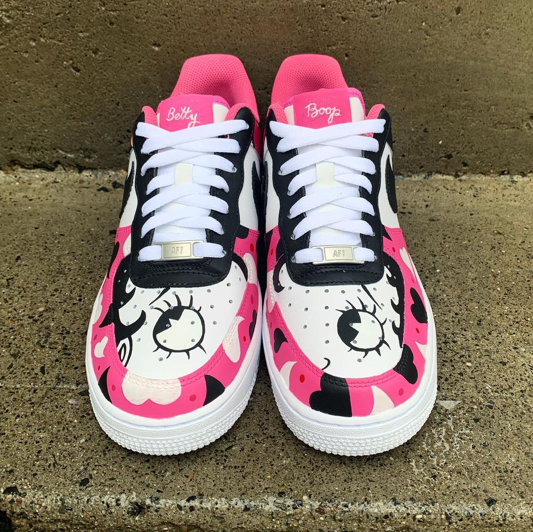 Betty Boop Hearts | CUSTOM AF1's
